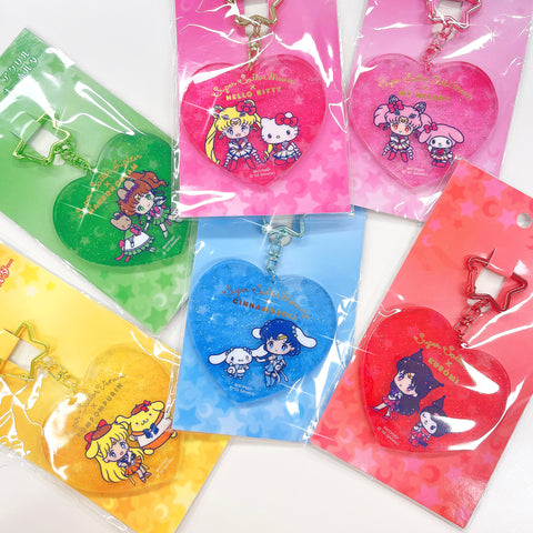 Sailor Moon Eternal x Sanrio Characters Glitter Keychain