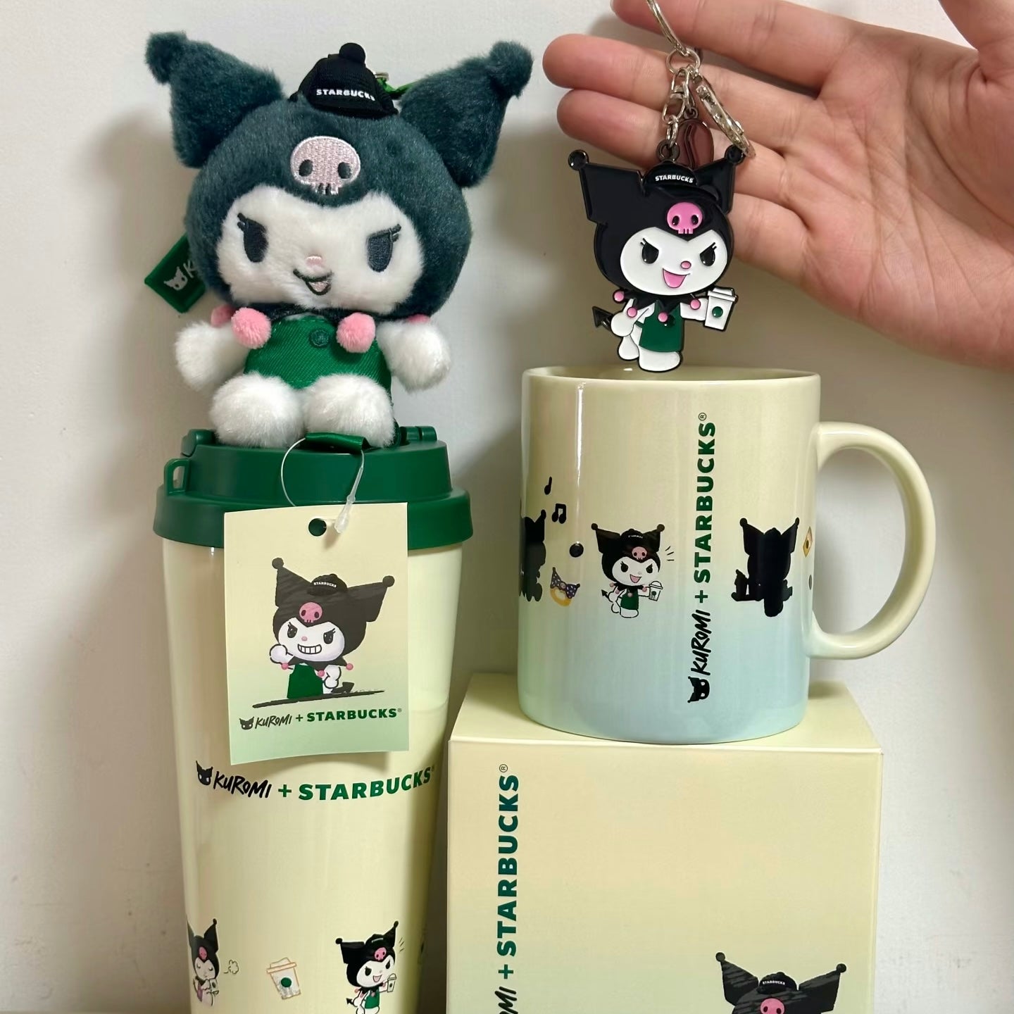 Starbucks x Kuromi Limited Collaboration Mascot Keychain – Asian