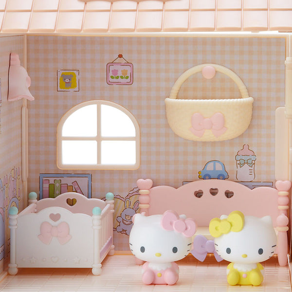 Sanrio Hello Kitty & Pmpompurin & Kerokeroppi Bedroom Doll House Figure Set