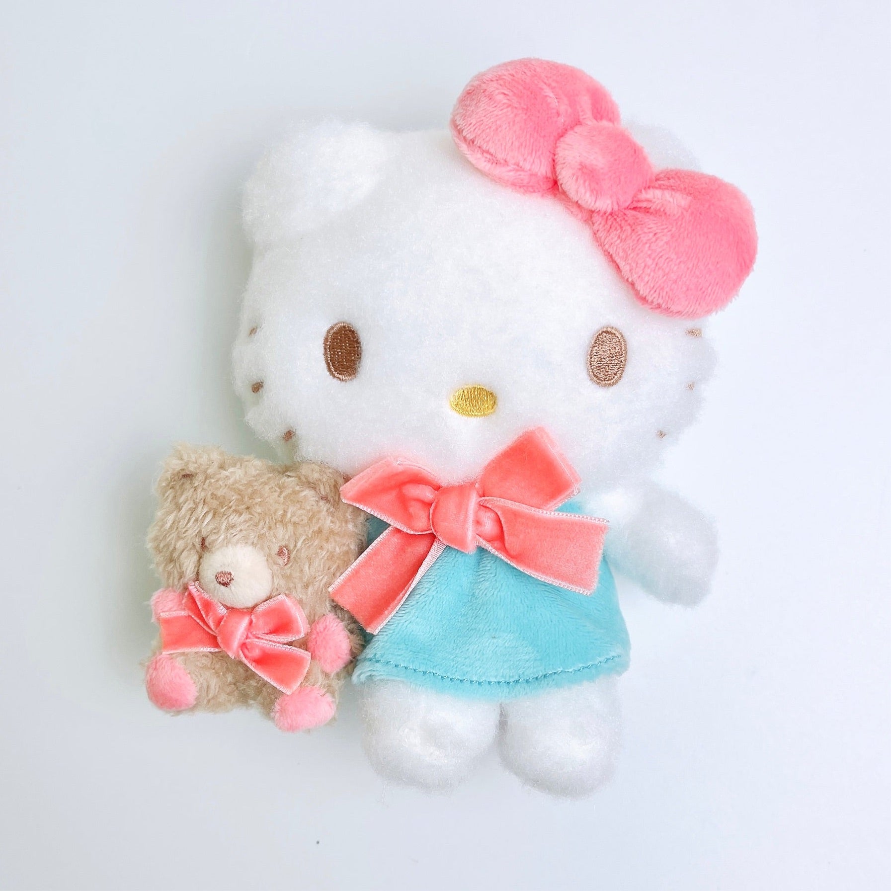 Sanrio Fuzzy Bear Hello Kitty Mascot