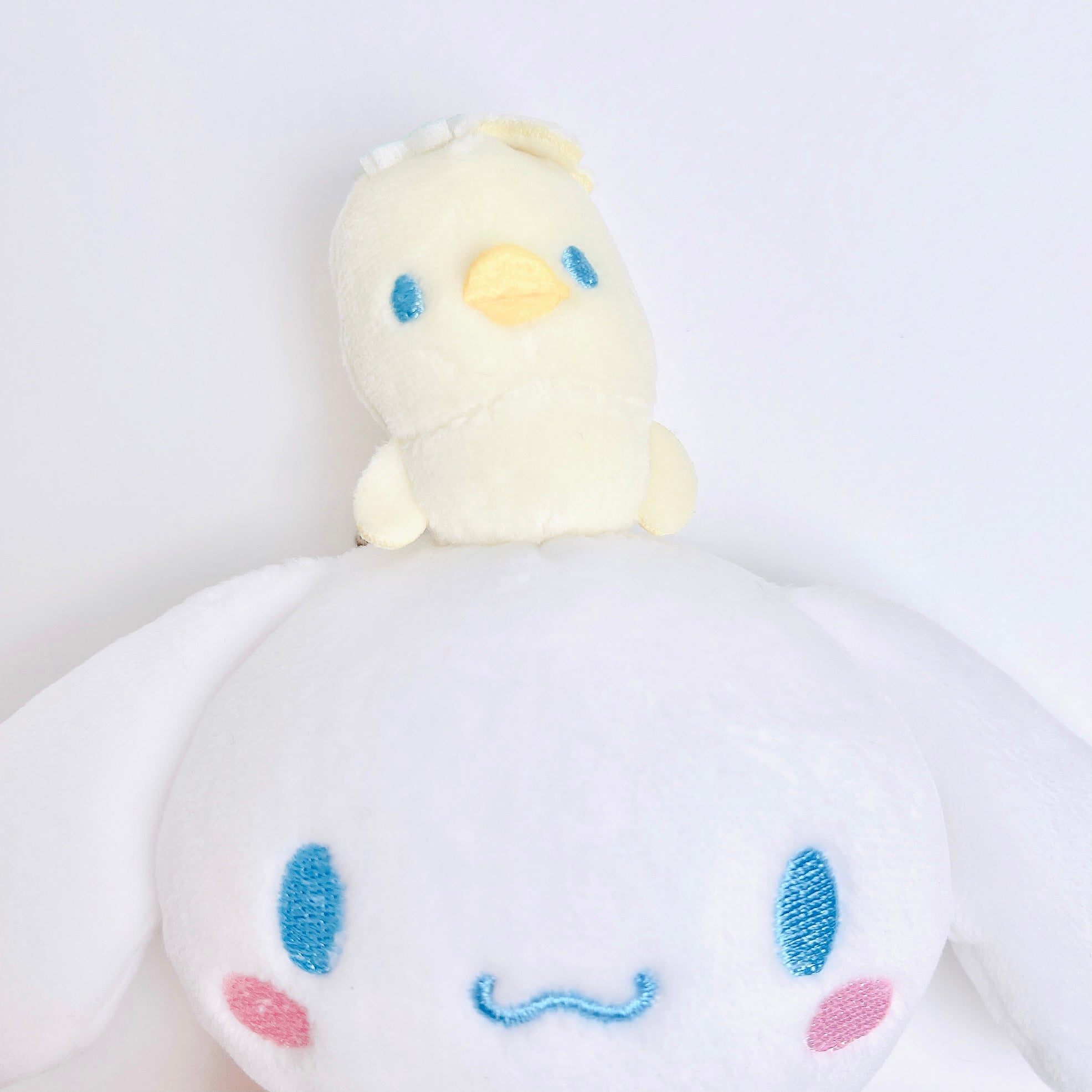 Sanrio Little Chick Friend Cinnamoroll Mascot