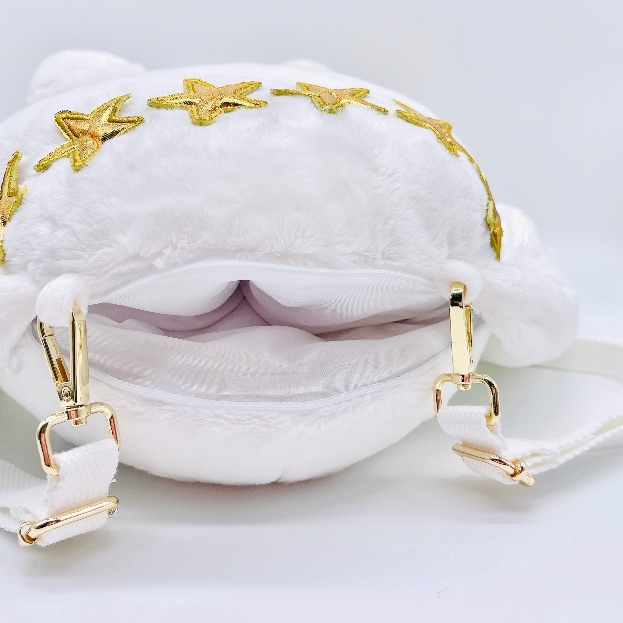 Sanrio Angel Cinnamoroll Plush Backpack