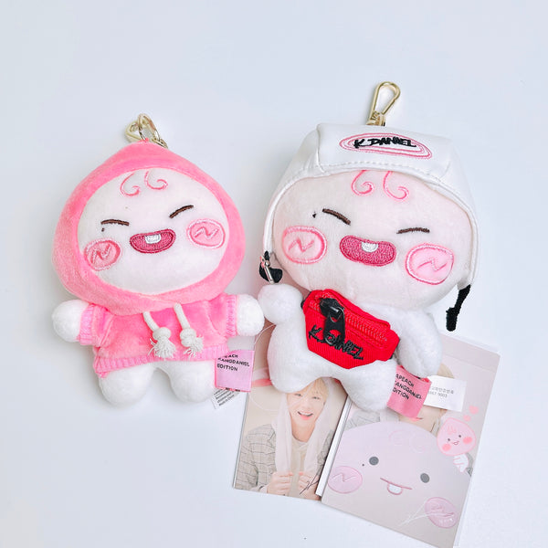 KakaoTalk A-Peach Cool Kid Mascot Keychain